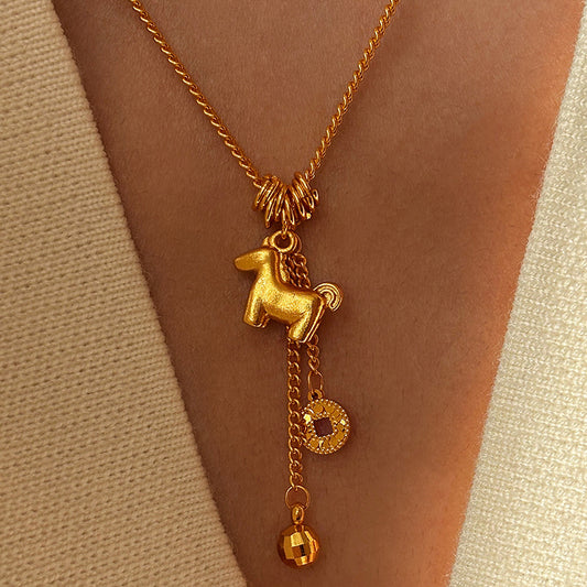 Collana di lusso in rame placcato oro 24K a forma di cavallo per donne, catena clavicola