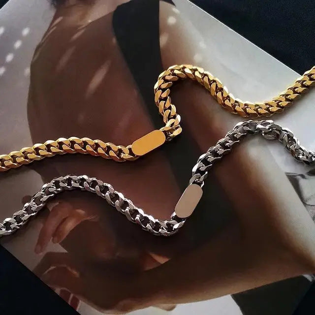 Gargantilla Punk geométrica de eslabones cubanos de acero de titanio con acabado chapado para uso unisex