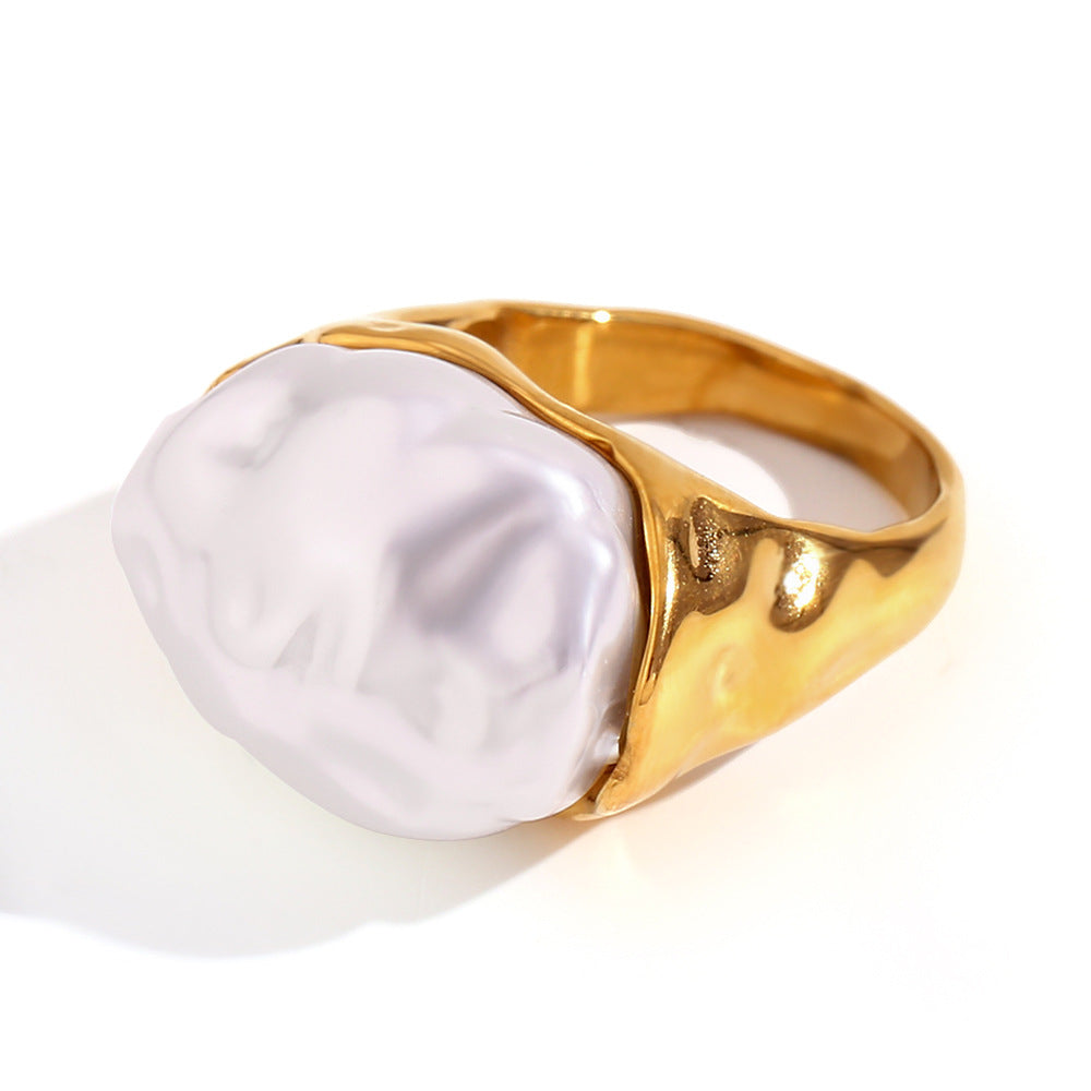 Vintage Geometric Stainless Steel Ring with 18K Gold Plating and Acrylic Accent for Women