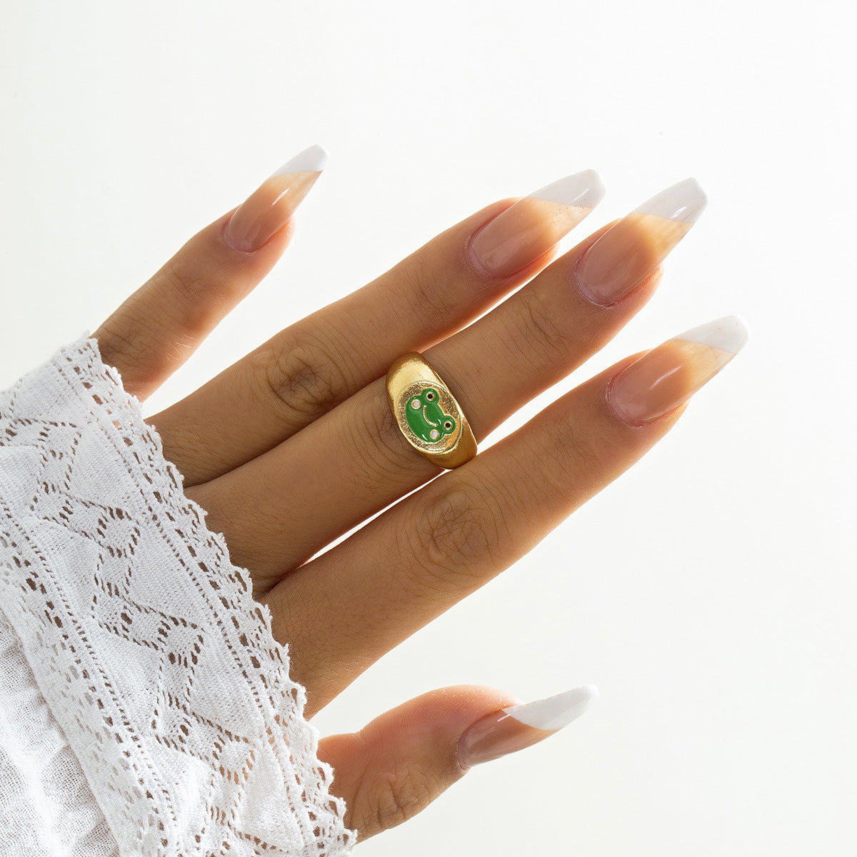 Anillo de aleación con baño de esmalte en forma de nube geométrica de estilo dulce y fresco para mujer