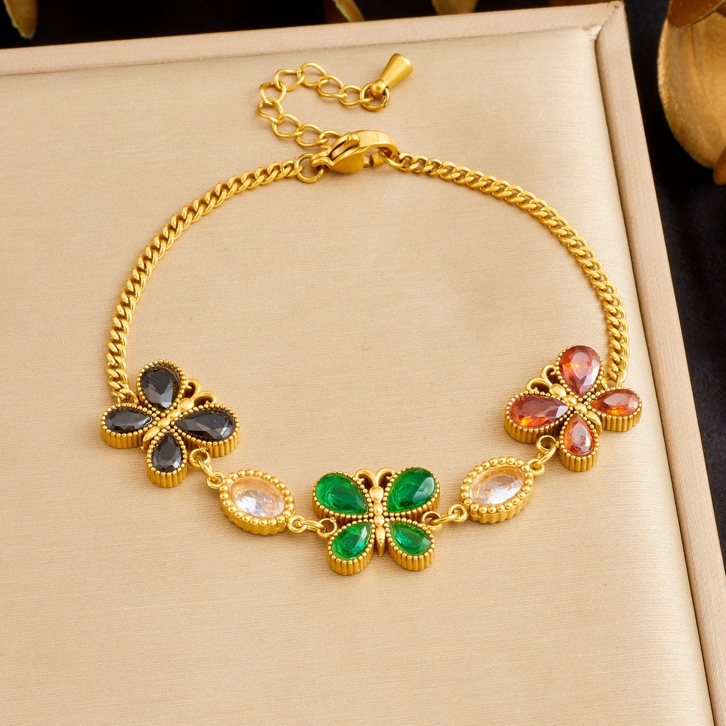 Fashion Elegant Oval Butterfly Rhinestone Gold Plated Stainless Steel Bracelet for Women