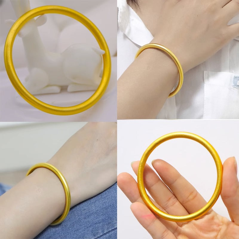 Bracciale minimalista in lega di rame placcata oro 18 carati in stile vintage per donna, bracciale rigido delicato impilabile con finitura opaca