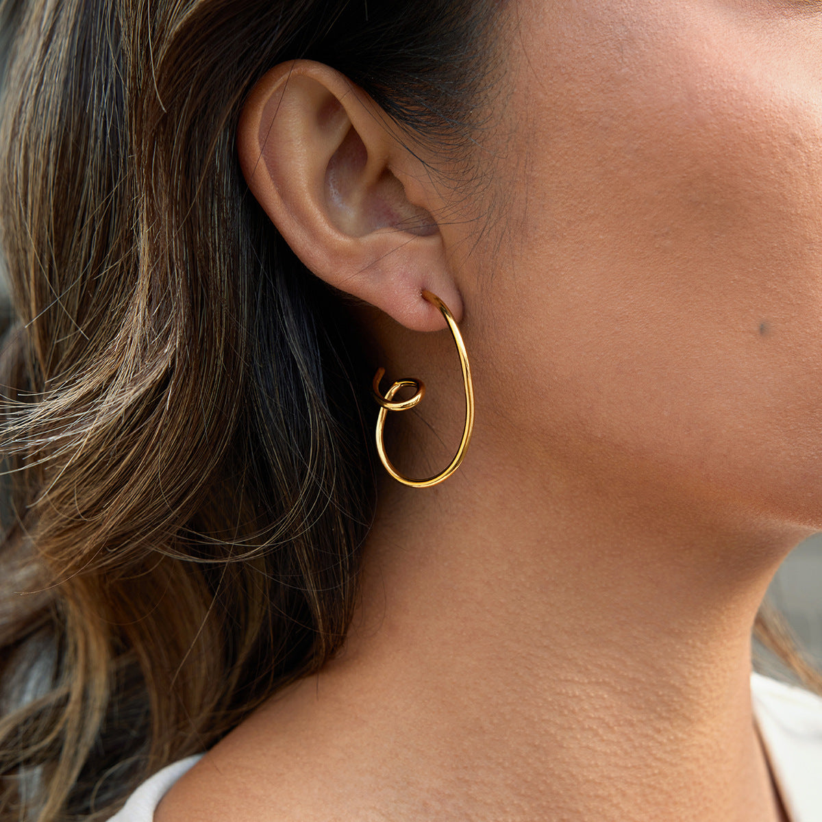 Orecchini a perno geometrici minimalisti in acciaio inossidabile con placcatura in oro 18 carati da donna