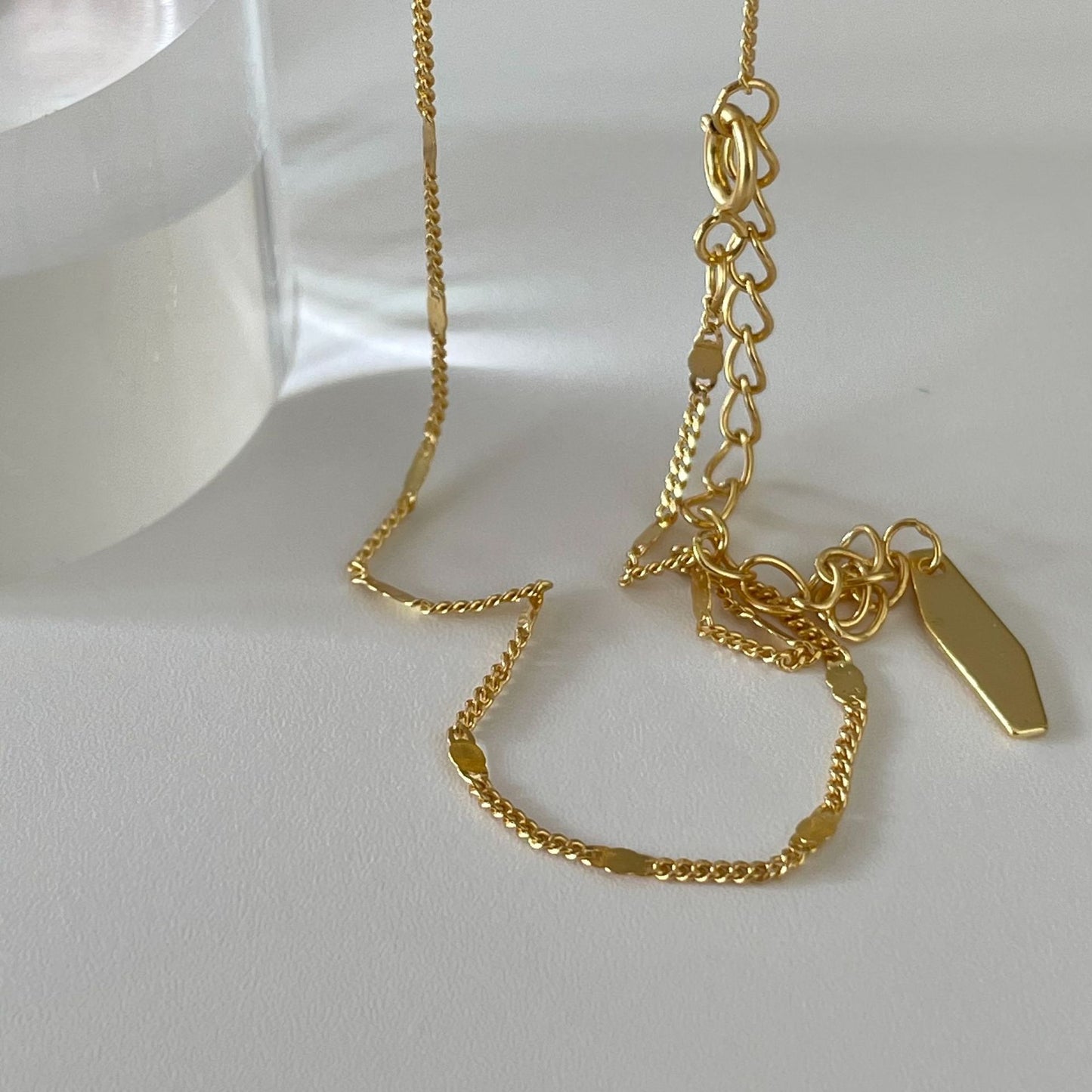 Collana Minimalista Rotonda Color Argento con Motivo Geometrico in Argento Sterling 925 con Catena a Serpente per Donne