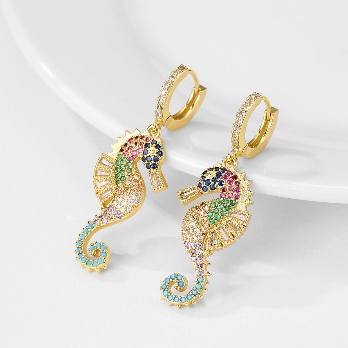 Minimalist Seahorse-Shaped Copper Earrings with 18K Gold Plating and Zircon Accents for Women