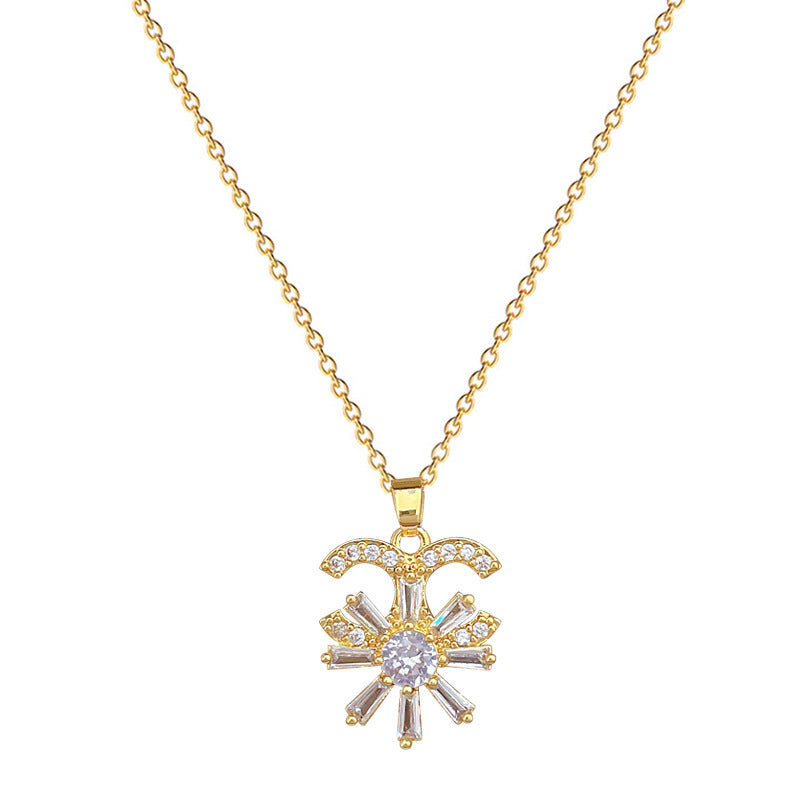 Collana con ciondolo in acciaio al titanio di lusso a luna e strass floreali da donna con design geometrico e delicata catena per clavicola