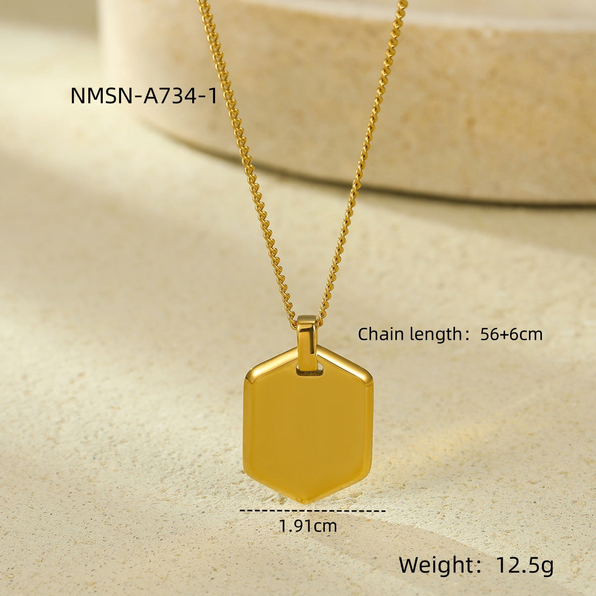 Elegante collar con colgante de acero inoxidable geométrico chapado en oro de 18 quilates para mujer