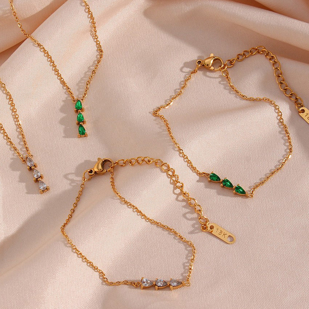 Collana con ciondolo a gemello in bambù placcata oro 18 carati in acciaio inossidabile, design geometrico e dettagli lineari, stile minimalista da donna