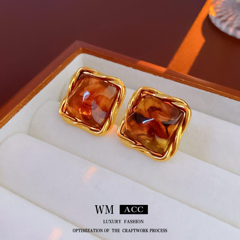 Chic Irregular Geometric Metal Resin Earrings in Alloy with Gold Plating for Women