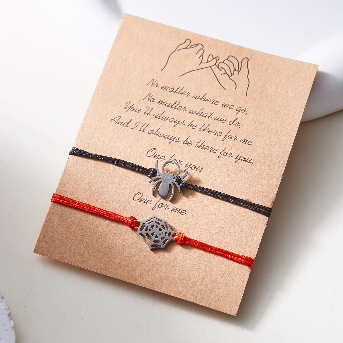 Minimalist Spider Pendant Necklace Alloy Electroplated Halloween-Themed Creative Unisex Jewelry for Couples and Friends