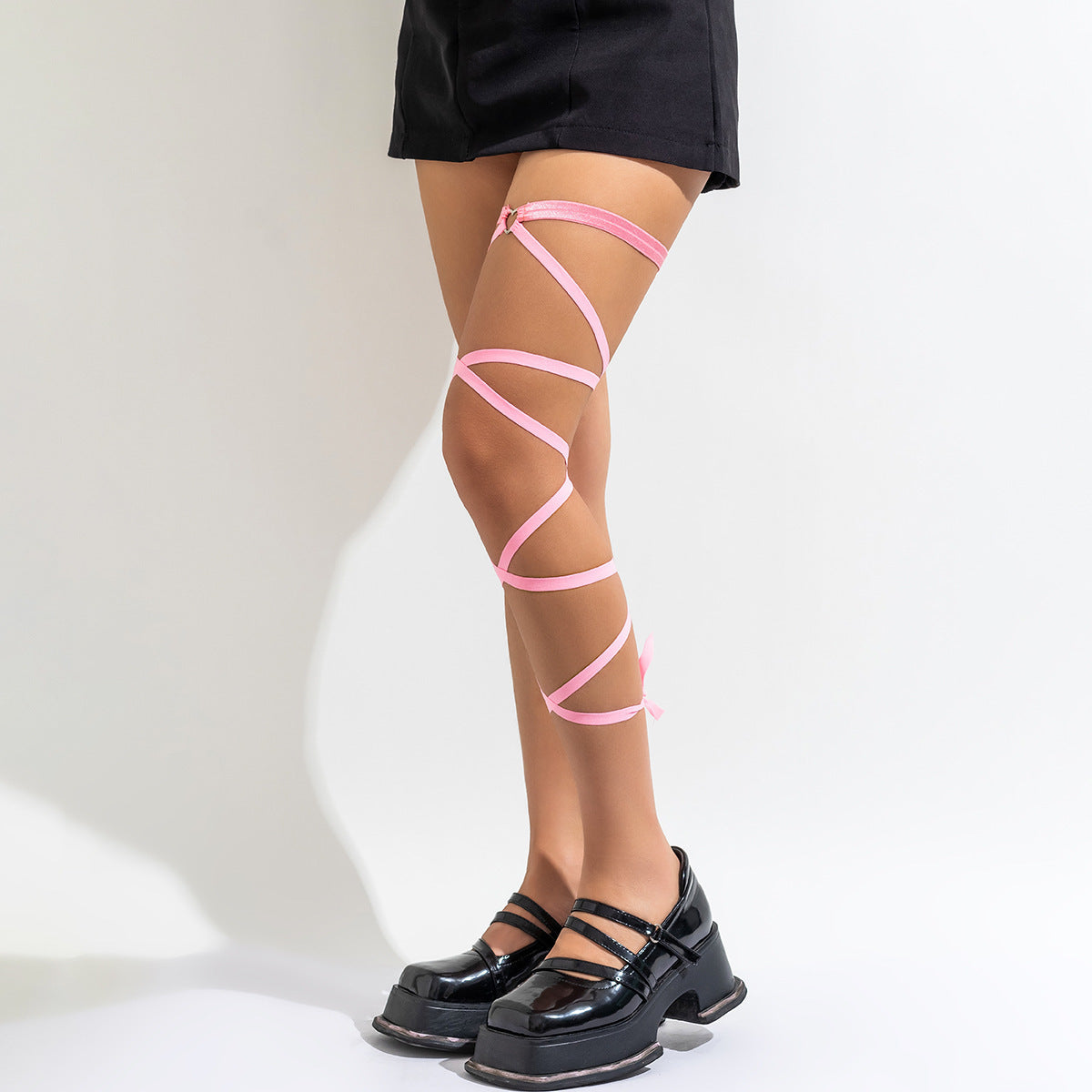 Sweet Streetwear Geometric Heart Elastic Leg Chain for Women