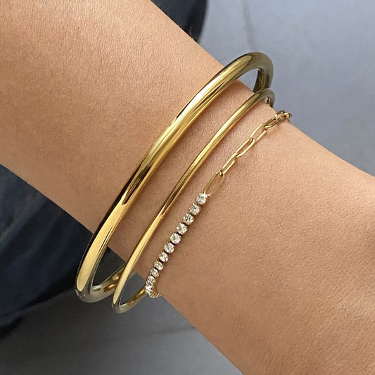 Minimalist Geometric Stainless Steel Cuff Bracelet with Rhinestone Accents and Plated Finish