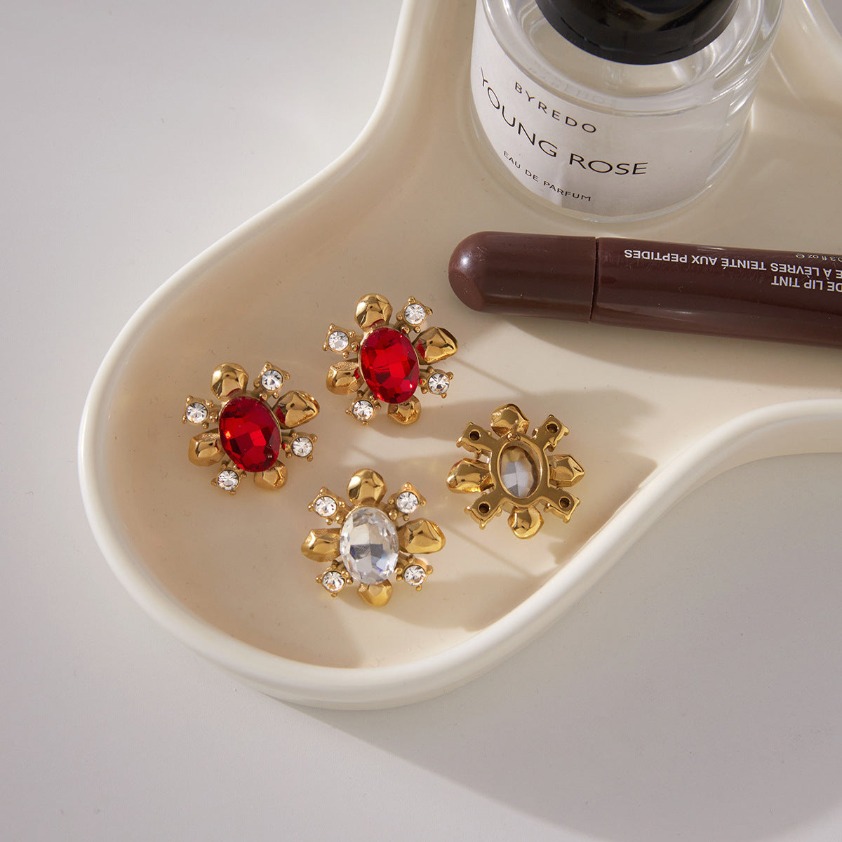 Orecchini geometrici in acciaio inossidabile con zirconi placcati oro PVD per donna, orecchini a lobo di lusso alla moda minimalista
