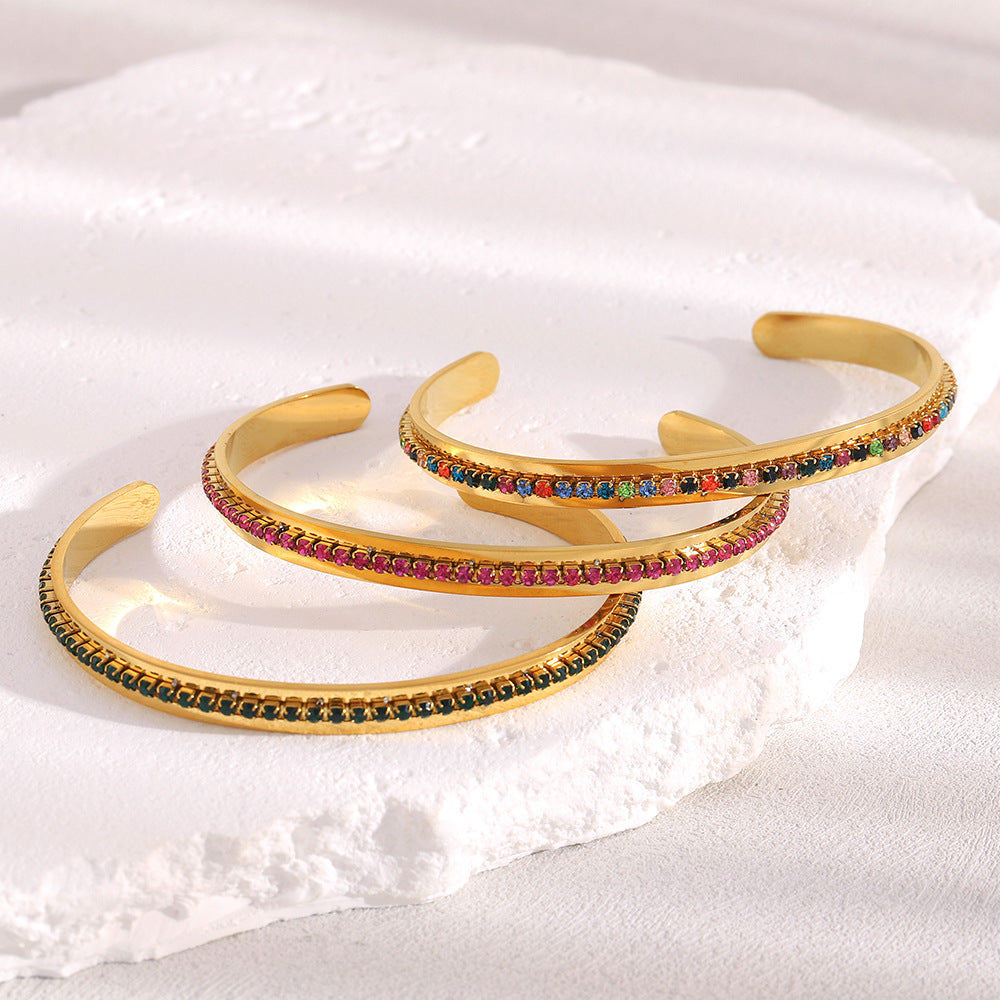 Bracciale Minimalista Geometrico in Acciaio Inossidabile con Placcatura in Oro 18K e Intarsi di Strass Completi