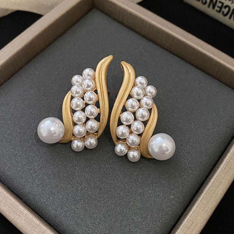 Orecchini a perno da donna vintage geometrici in lega con intarsi di strass, eleganti, artistici e retrò