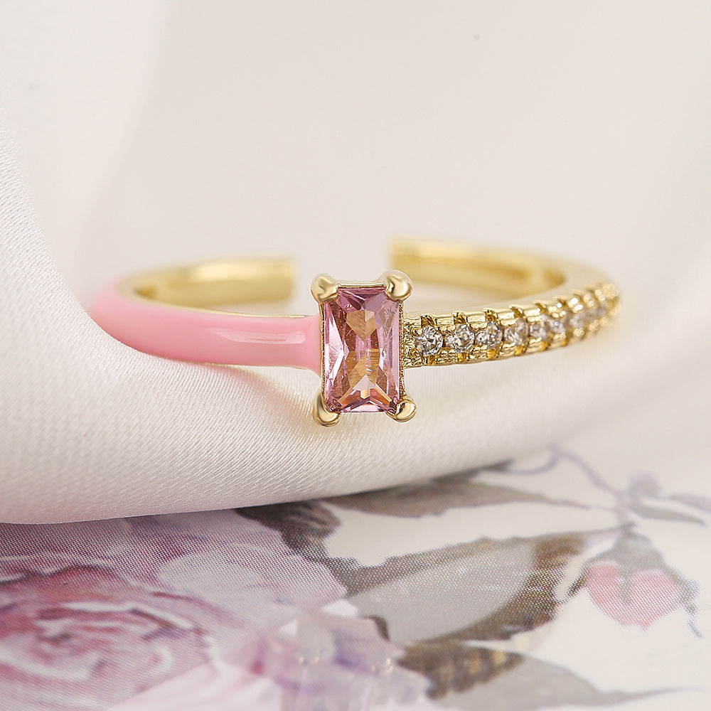 Anello geometrico minimalista in rame con placcatura in oro 18 carati e finitura smaltata da donna
