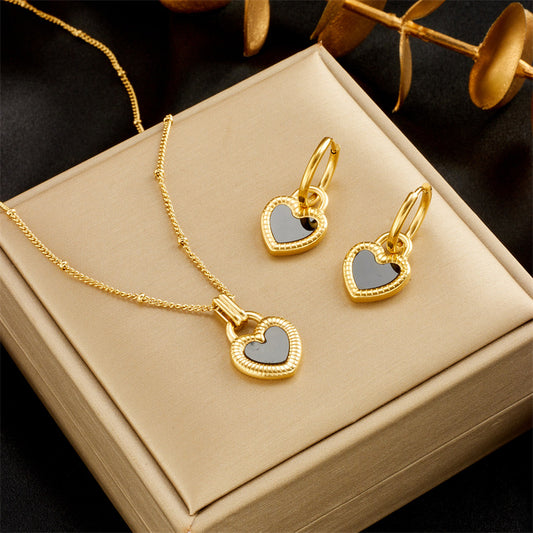Parure di collana e orecchini minimalisti a forma di cuore in acciaio inossidabile placcato con catenina sottile per donna