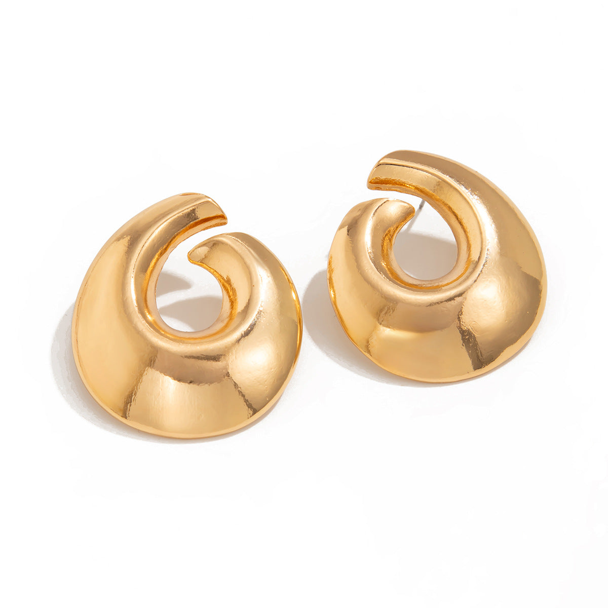 Pendientes minimalistas de aleación con forma geométrica de C irregular, chapados en oro, para mujer