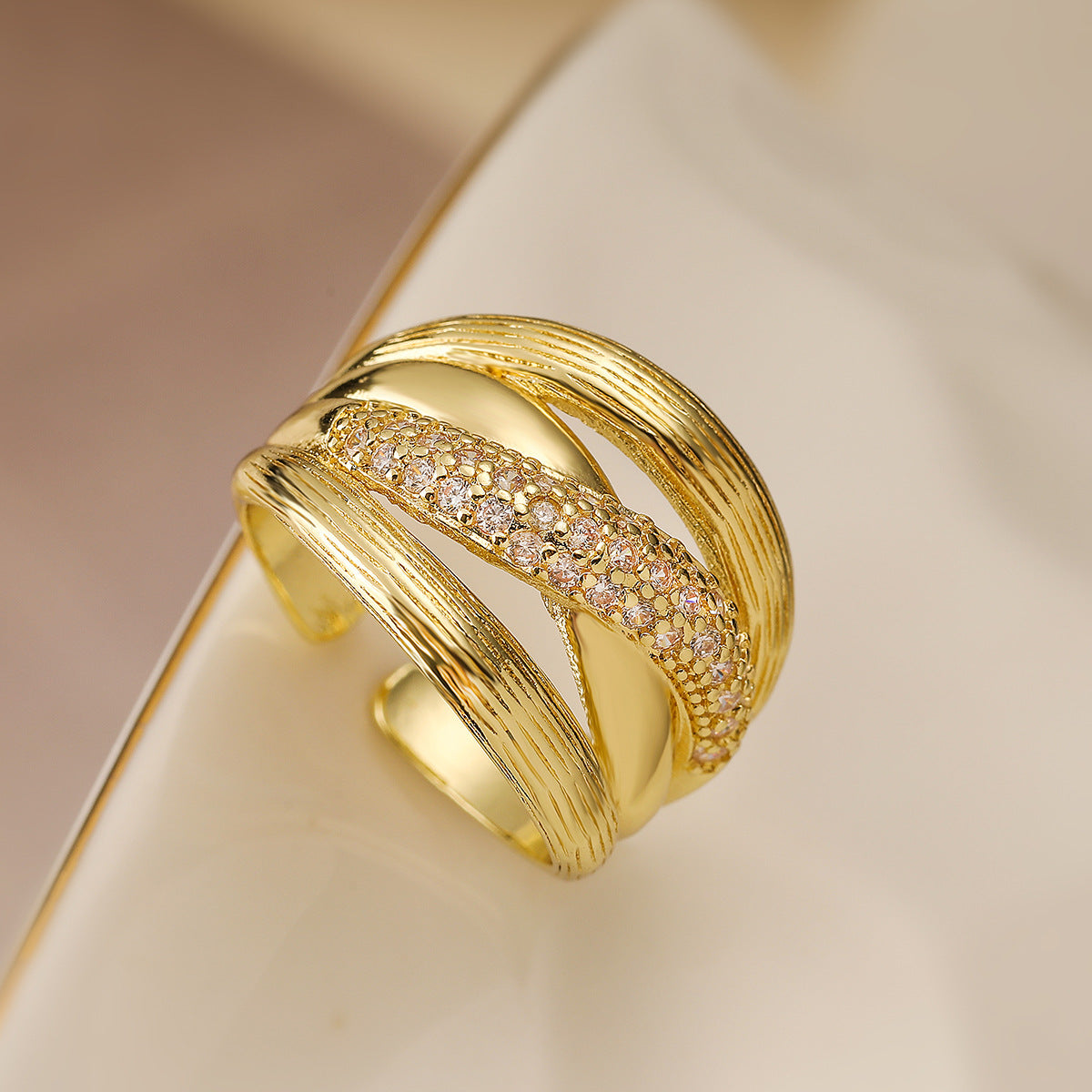 Vintage Irregular Geometric Copper Ring with 18K Gold Plating and Zircon Inlay for Women