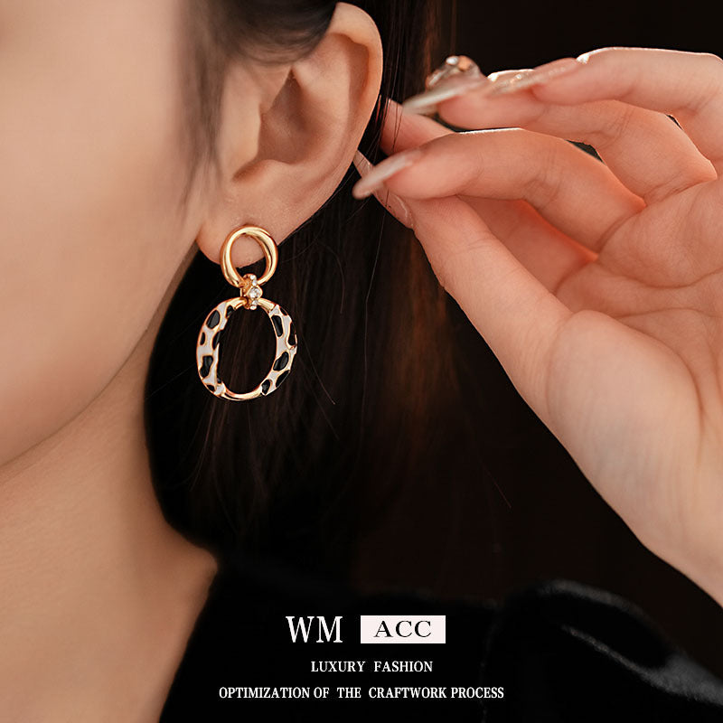 Vintage-Style Geometric Round Hoop Earrings for Women with Alloy Base Plated in Silver Tone Enamel Leopard Print and Rhinestone Inlay