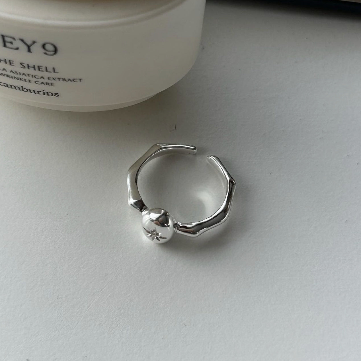 Minimalist Sweet 925 Sterling Silver Oval Geometric Open Ring for Women