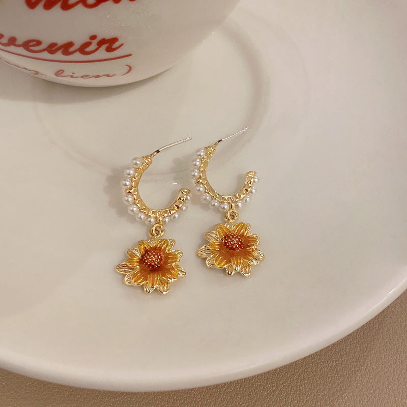 Pendientes de Ángel Retro Artísticos Ovalados con Incrustaciones de Pedrería para Mujer con Base de Cobre y Diseño Geométrico