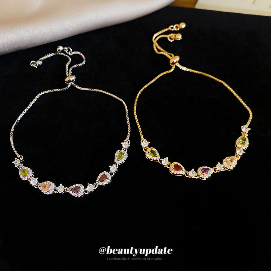 Elegante Bracciale in Rame a Goccia con Strass Placcato per Donne Stile Lusso Minimalista alla Moda