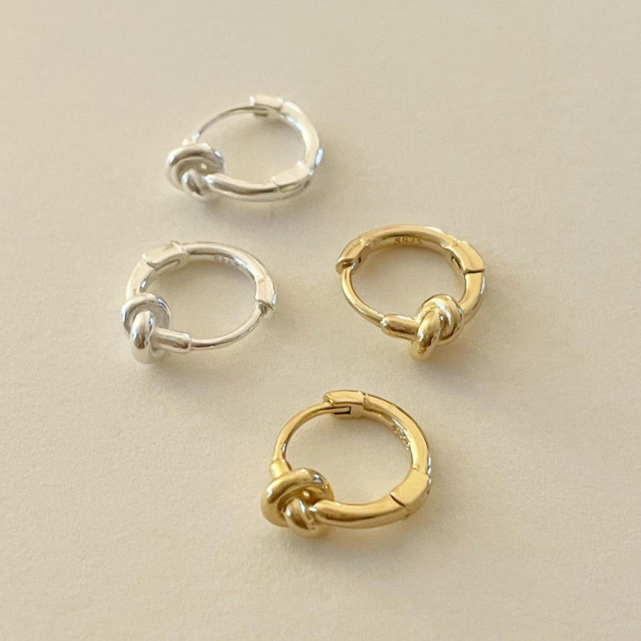 Minimalist Knot Design Star-Shaped 925 Sterling Silver Hoop Earrings with Handcrafted Finish