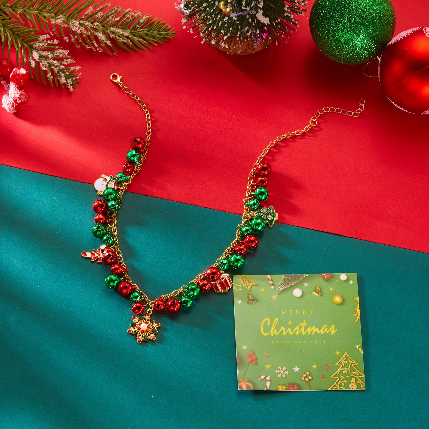 Collana con Ciondolo a Ghirlanda Natalizia alla Moda con Motivi di Campanella di Babbo Natale e Fiocco di Neve da Donna, Collana Placcata in Lega di Zinco per Regali di Natale