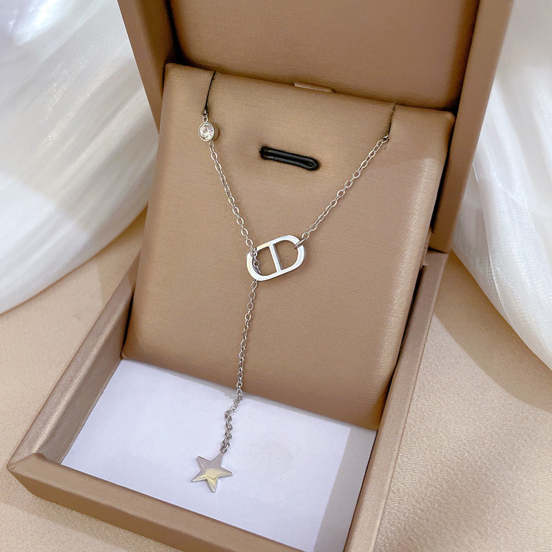Collana Minimalista Geometrica in Acciaio Titanio Placcato per Uomo e Donna Stile Fresco e Dolce