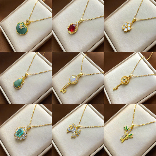 Minimalist Floral Pendant Necklace for Women and Men Titanium Steel Snake Chain with Electroplated Finish and Irregular Design