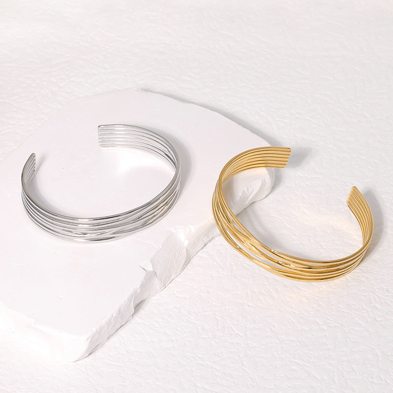 Pulsera geométrica minimalista de acero inoxidable con apertura ajustable para mujer, galvanizada y resistente a la decoloración
