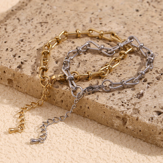 Pulsera Minimalista Artesanal con Forma de Lazo de Acero Inoxidable con Baño de Oro de 14K para Mujer