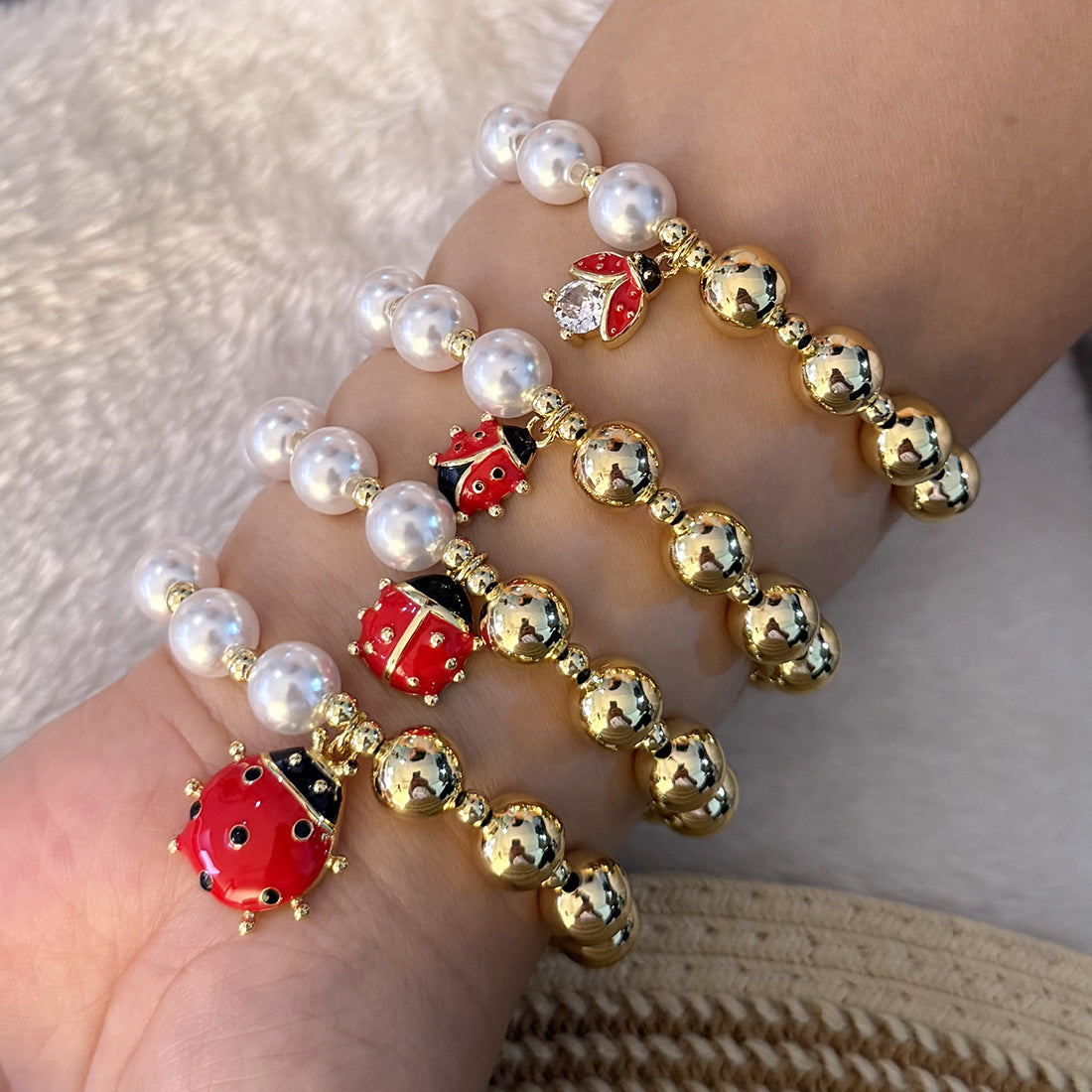Fashion OL Style Insect-Shaped Imitation Pearl Beaded Bracelet for Women