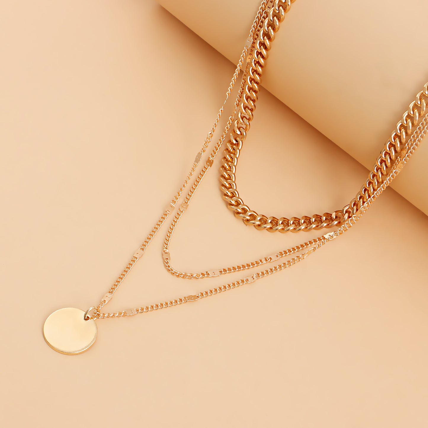Punk Geometric Metal Pendant Necklace for Women with Plated Finish and Delicate Choker Style