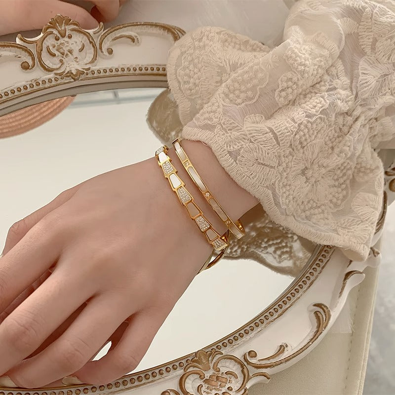 Minimalist Oval Titanium Steel Bracelet with Zircon Inlay and Plated Finish for Women
