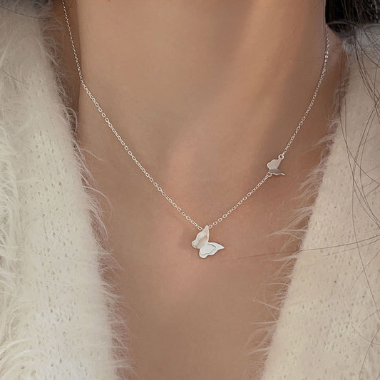 Gargantilla minimalista de plata de ley 925 con colgante de mariposa y cadena de bolitas para mujer