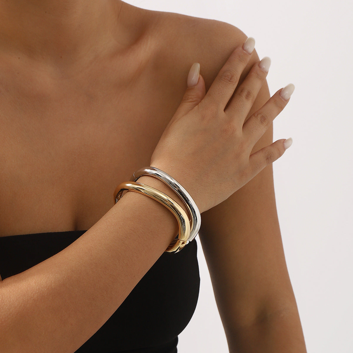 Pulsera de Aleación Irregular Geométrica con Cierre de Resorte para Mujer, Accesorio de Moda Minimalista Galvanizado