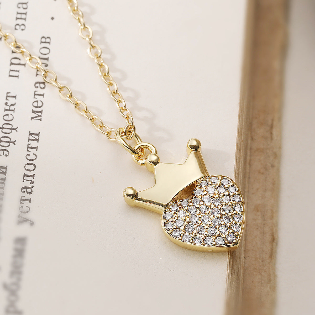 Minimalist 18K Gold Plated Heart Cubic Zirconia Pendant Necklace for Women