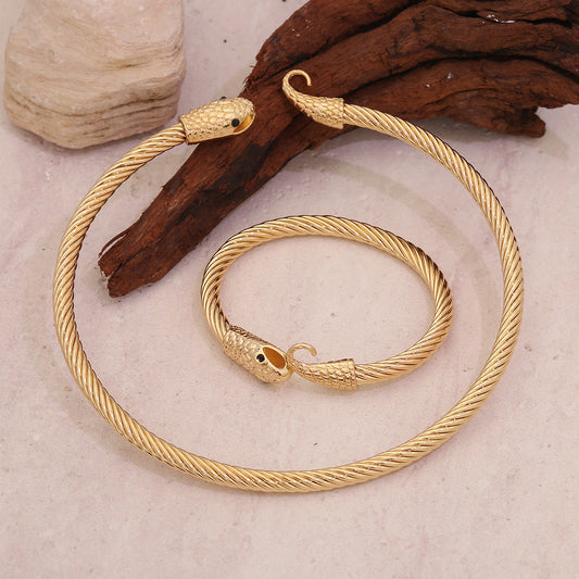 Collar atrevido con forma de serpiente, juego con construcción de hierro para mujer