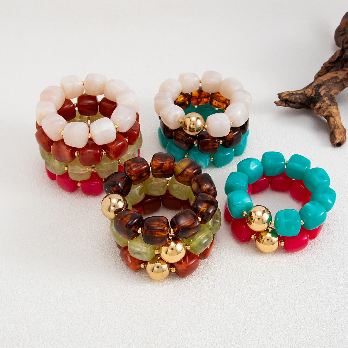 Vintage Geometric Gradient Resin Bracelet for Women