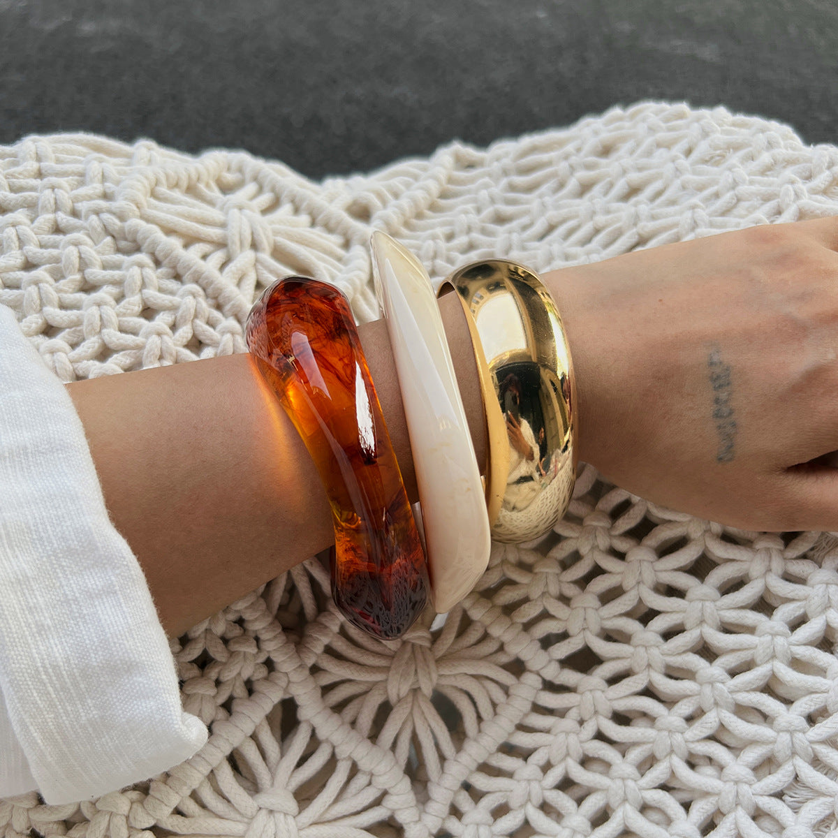 Exaggerated Geometric Square Oval Resin Bracelet for Women