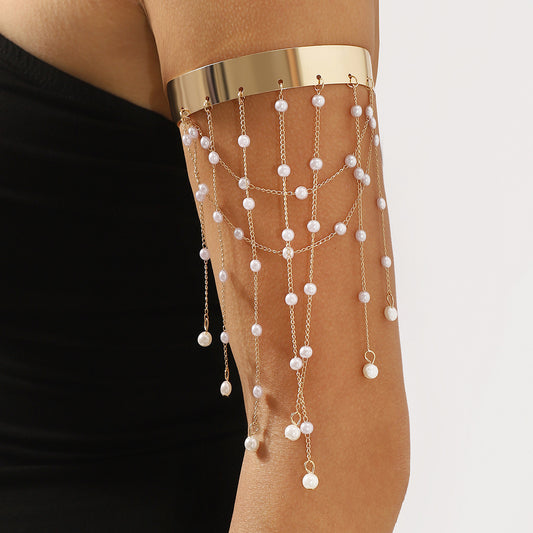 Brazalete esclava bohemio de perlas con flecos para mujer con base de hierro chapado y detalles de perlas de imitación