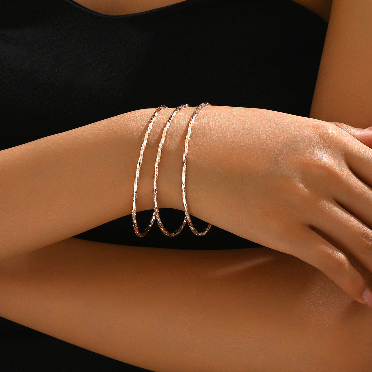 Pulsera de Brazalete Redondo Geométrico Multicapa de Aleación Chapada en Oro de 18K Estilo OL de Moda para Mujer