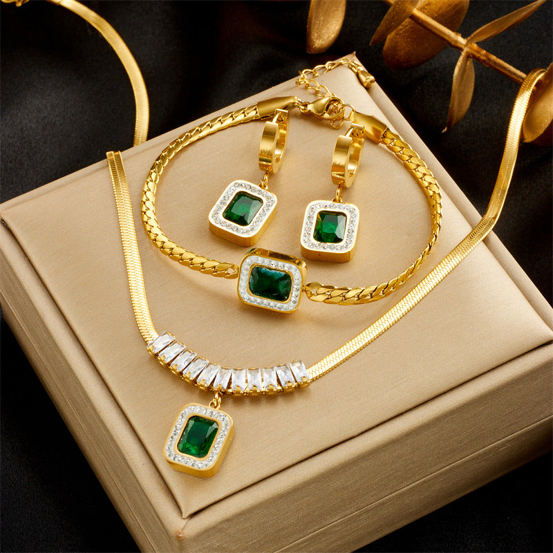 Fashionable Minimalist Emerald Green Square Zircon Pendant Necklace Set with Titanium Steel Snake Chain for Women