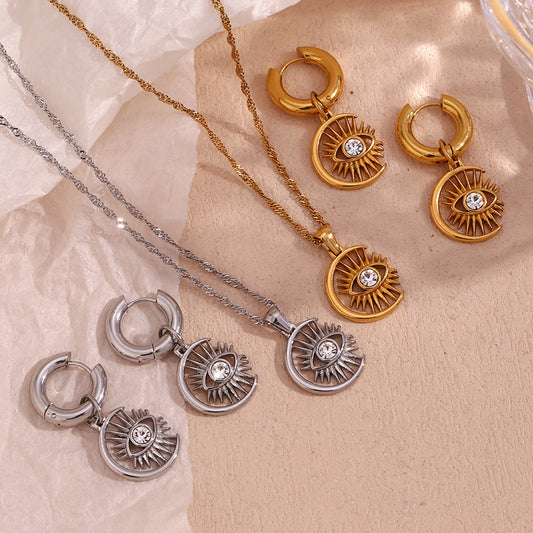 Set collana pendente con ciglia a forma di luna in stile retrò e strass per occhi con catena in acciaio inossidabile e pendente in acciaio al titanio placcato oro 18 carati per donne