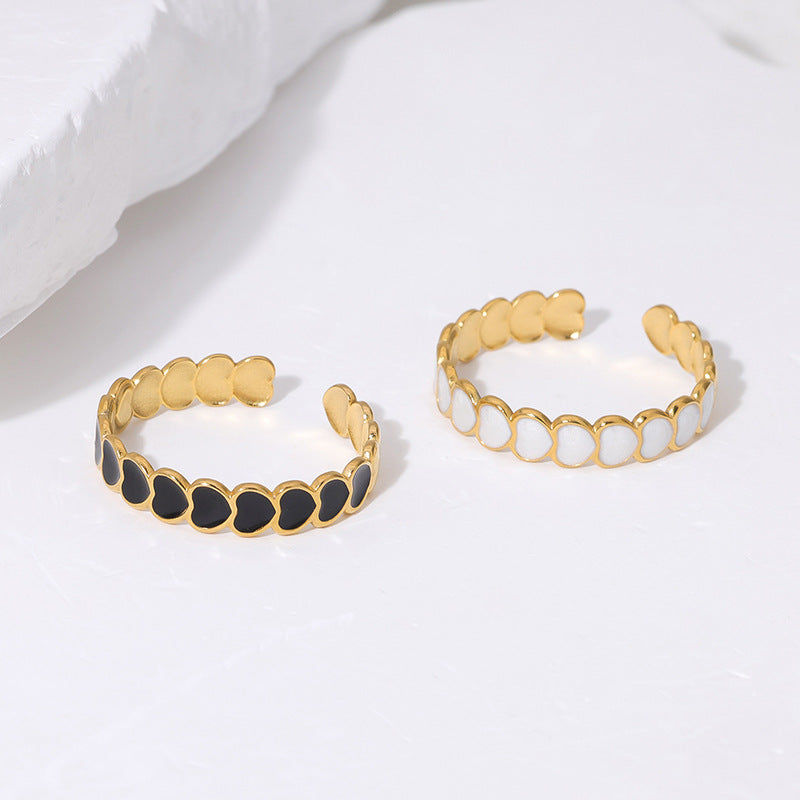 Minimalist Heart-Shaped Titanium Steel Ring with Gold Plating for Women, Fashionable and Versatile Adjustable Band