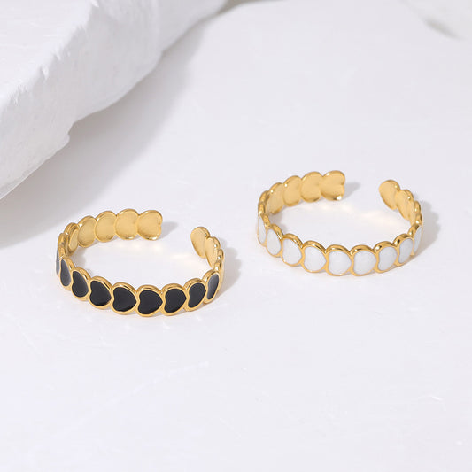 Minimalist Heart-Shaped Titanium Steel Ring with Gold Plating for Women, Fashionable and Versatile Adjustable Band