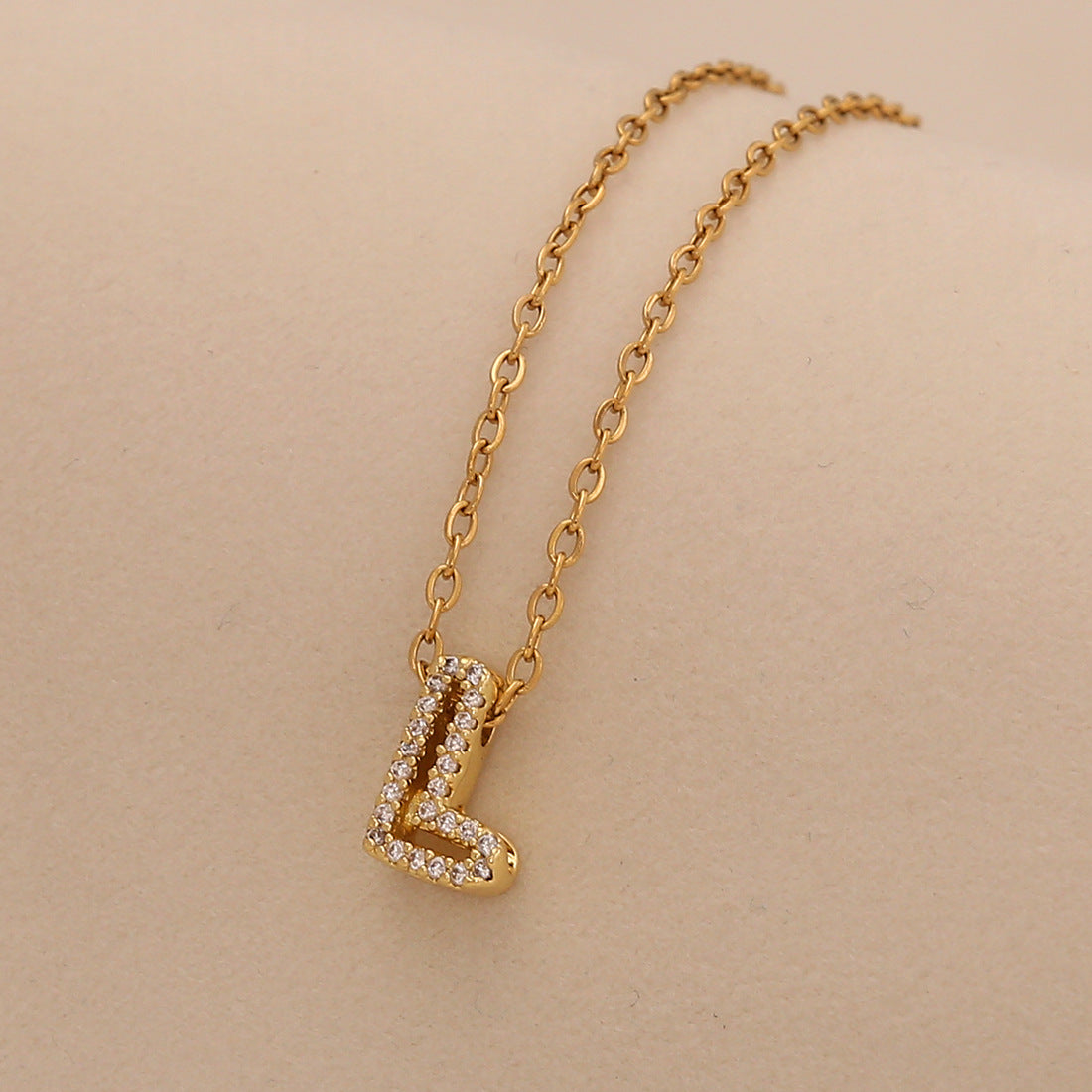 Minimalist Letter-Shaped Stainless Steel Pendant Necklace for Women with Versatile Clavicle Design