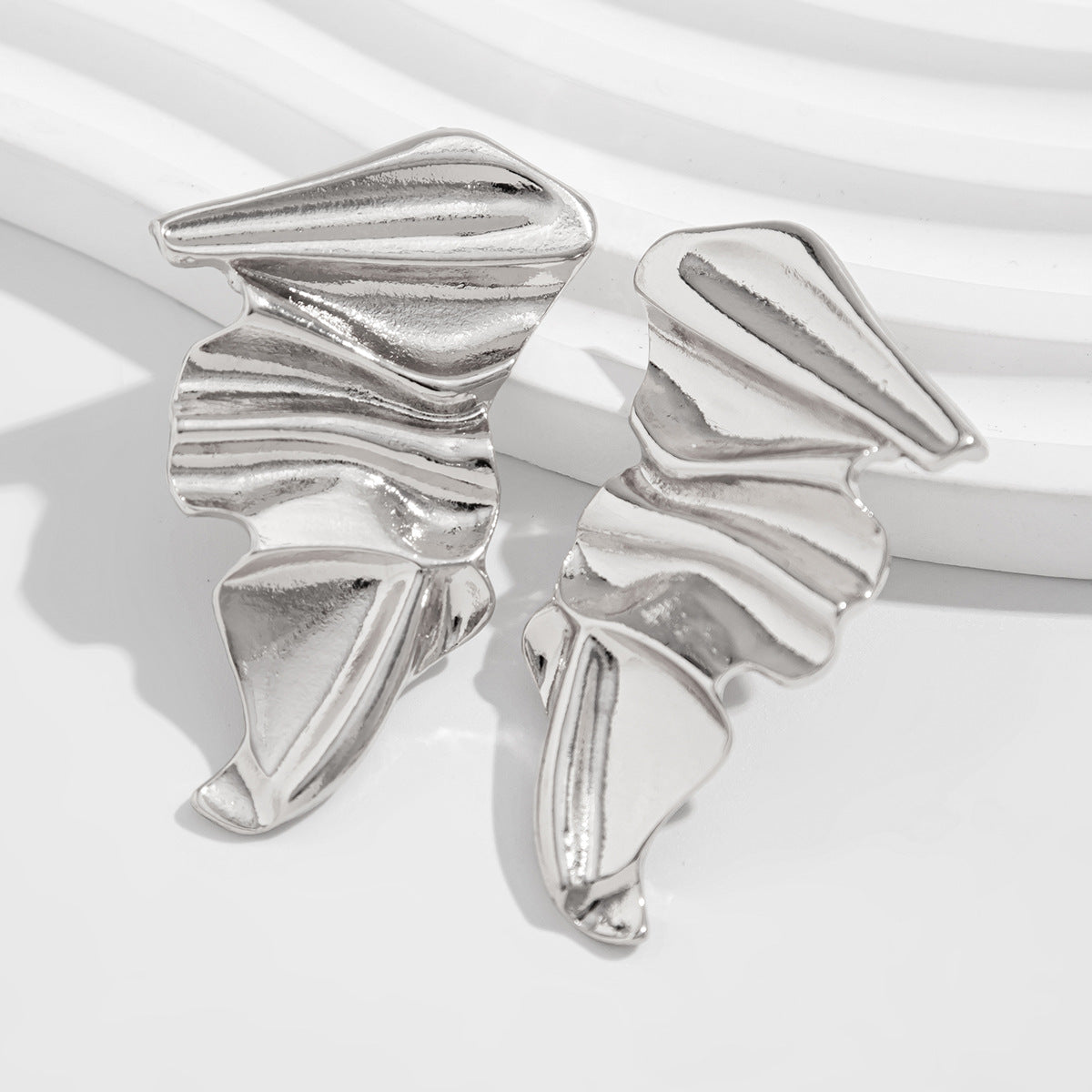 Exaggerated Geometric Pleated Zinc Alloy Plated Earrings for Women